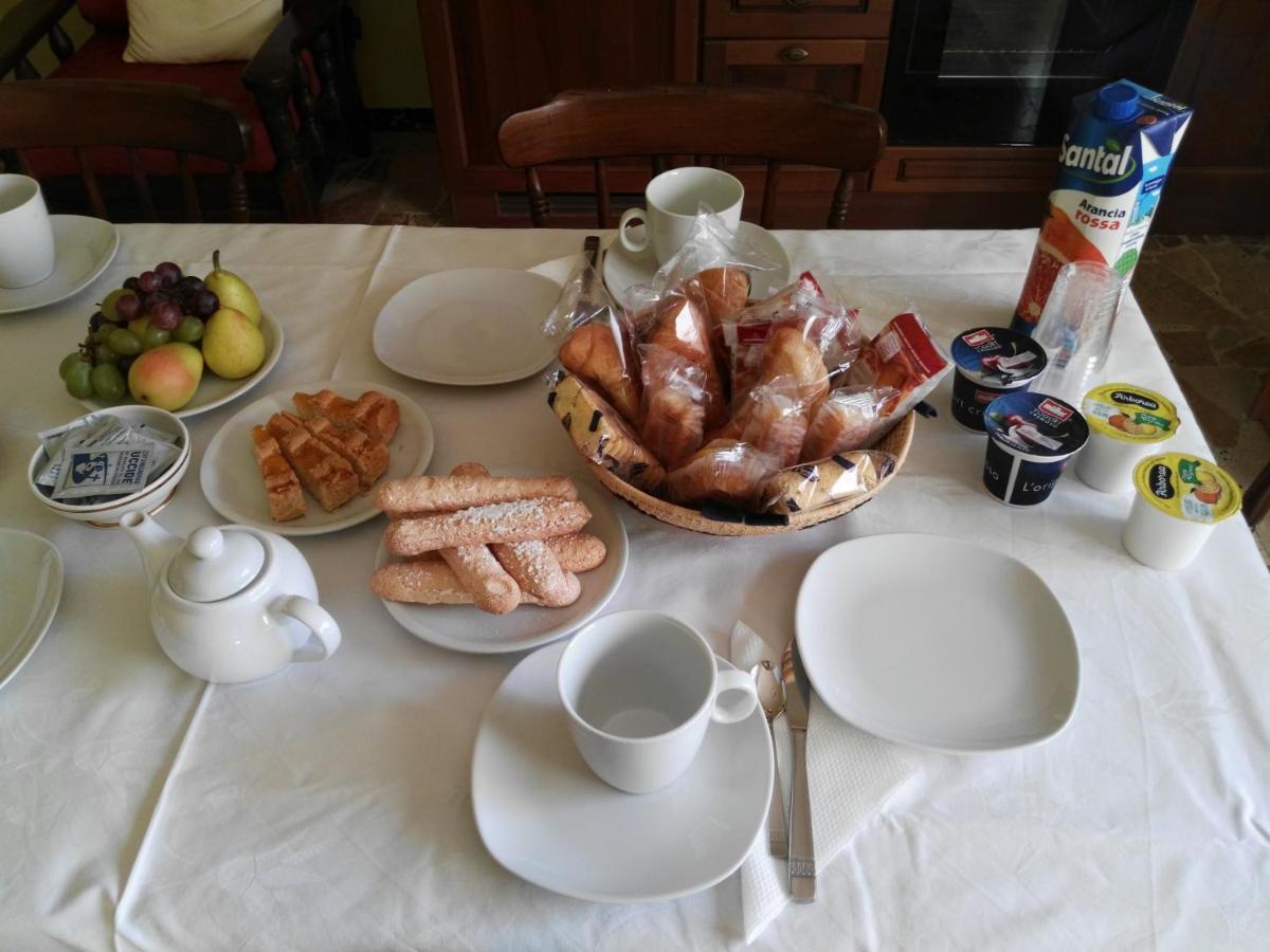 B&B Casa Piras Iun3880 Barùmini Εξωτερικό φωτογραφία