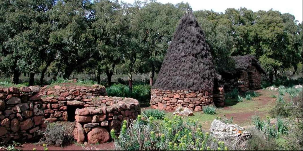 B&B Casa Piras Iun3880 Barùmini Εξωτερικό φωτογραφία