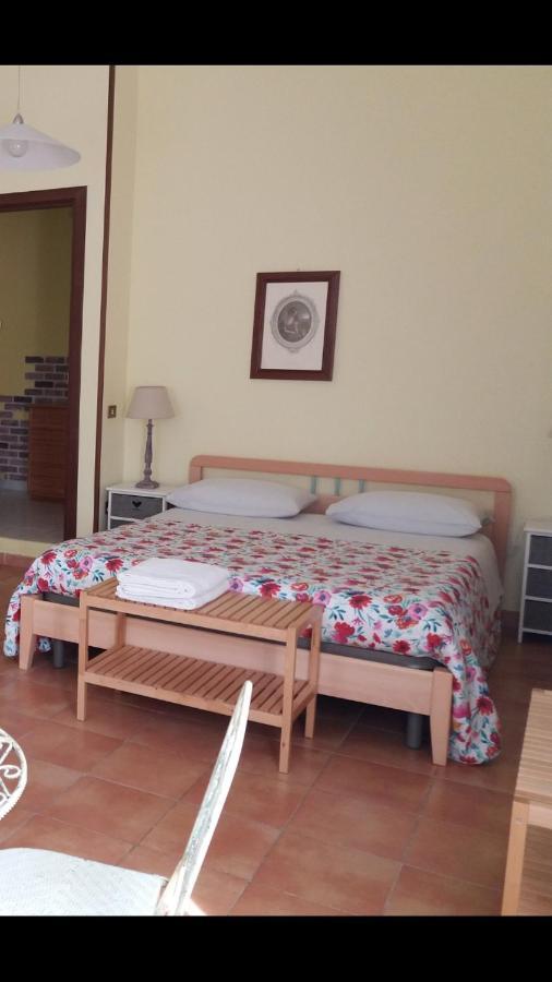 B&B Casa Piras Iun3880 Barùmini Εξωτερικό φωτογραφία