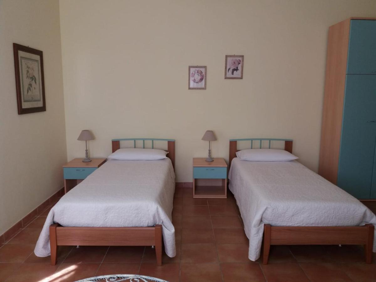 B&B Casa Piras Iun3880 Barùmini Εξωτερικό φωτογραφία